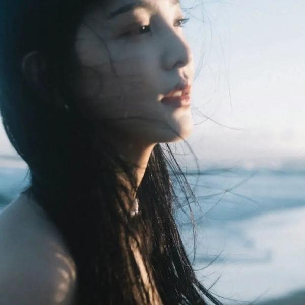 比基尼电台